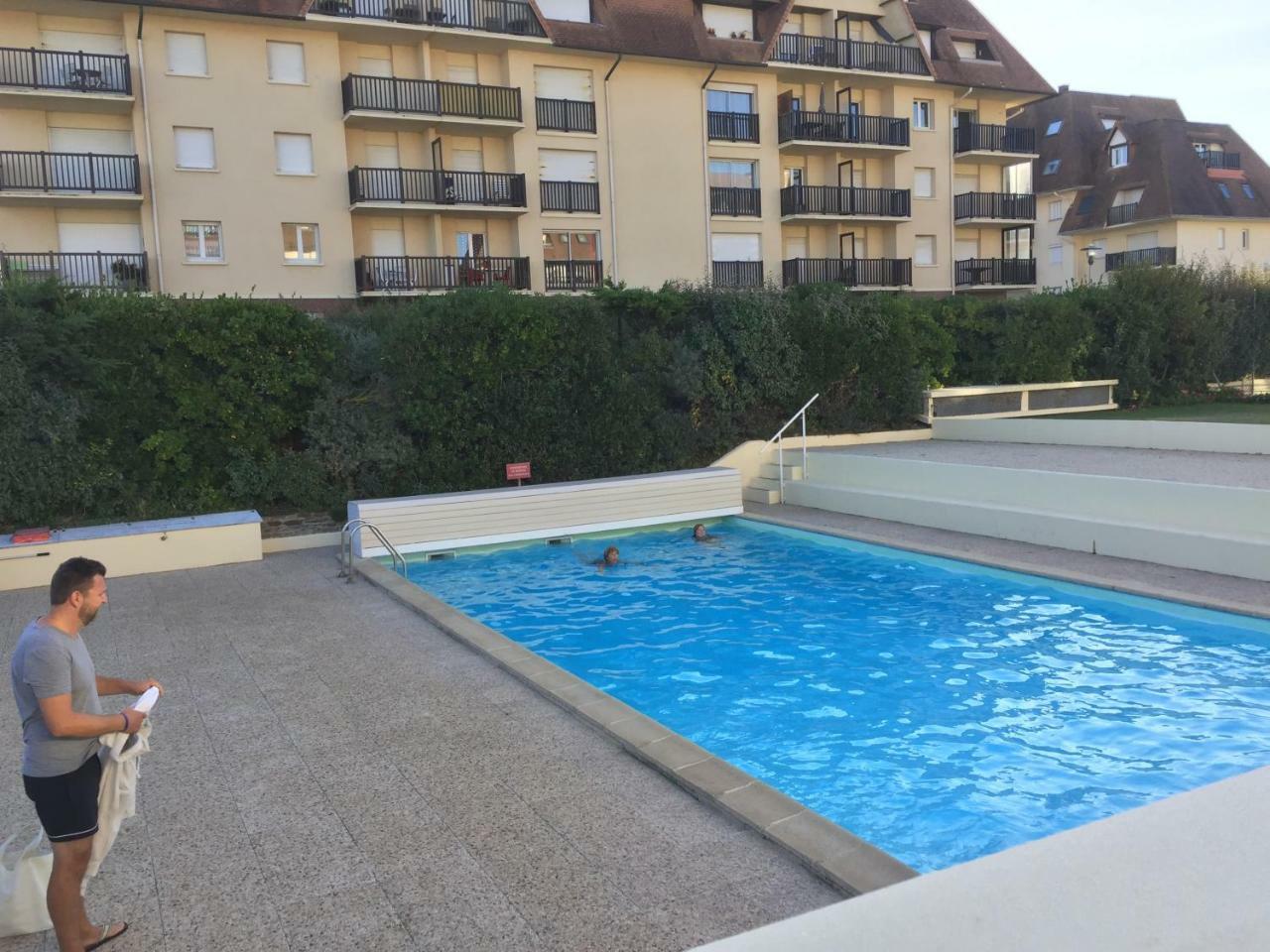 Studio Moderne Acces Plage, Piscine Et Tennis Cabourg Buitenkant foto